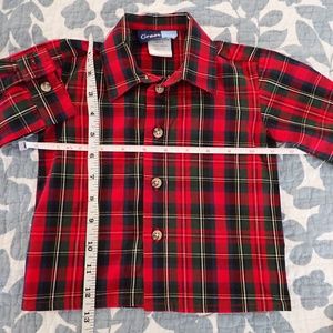 Button down sleeve shirt